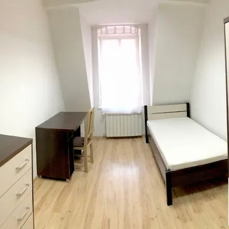 Za Bramka 12 House Konukevi *